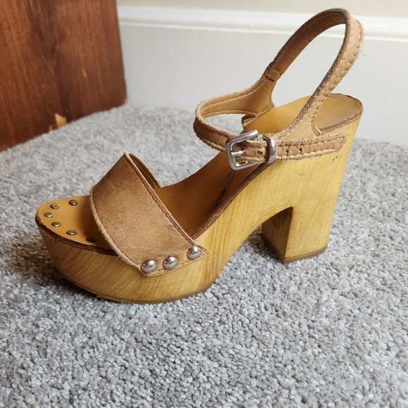 Steve Madden Lavii Tan Leather Wooden Platform 70s Sandals - Picture 7 of 11